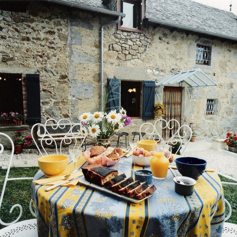 SanvensaLa Ferme De Lacalm公寓 外观 照片